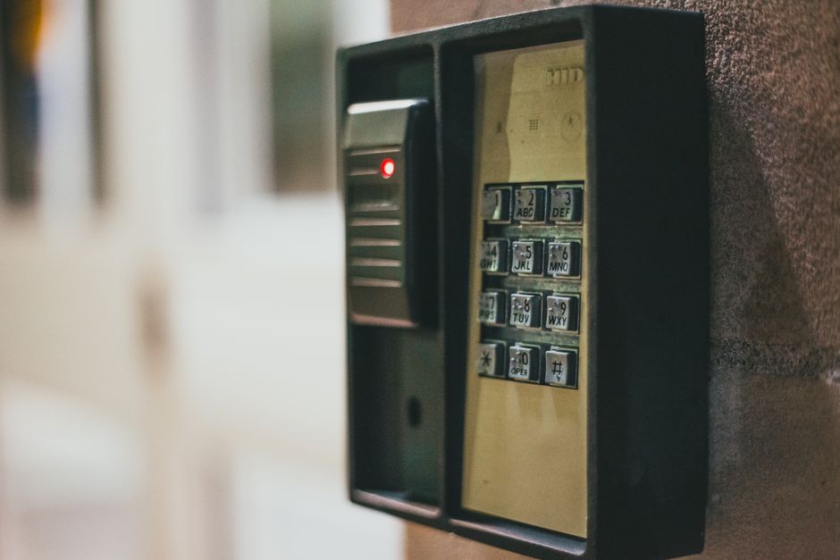 Password Manager vs. Browser Passwords for Your Small Office